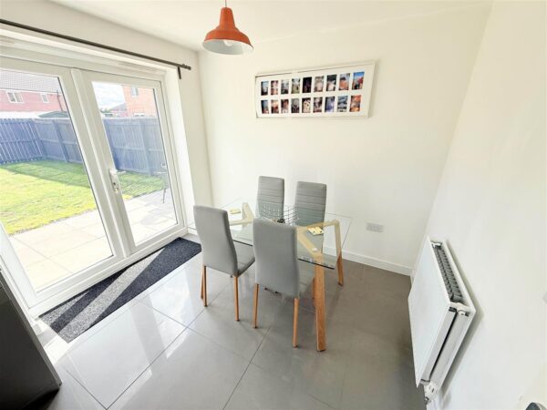 Pershore Drive, Harworth, Doncaster