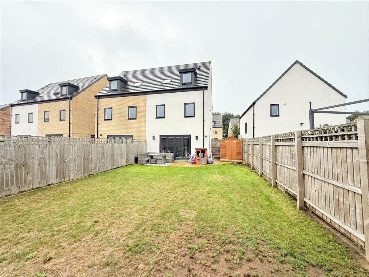 Lake View, Doncaster