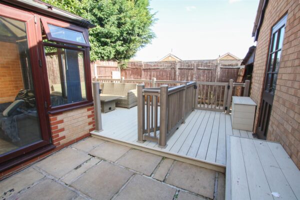 Far Field Close, Edenthorpe, Doncaster