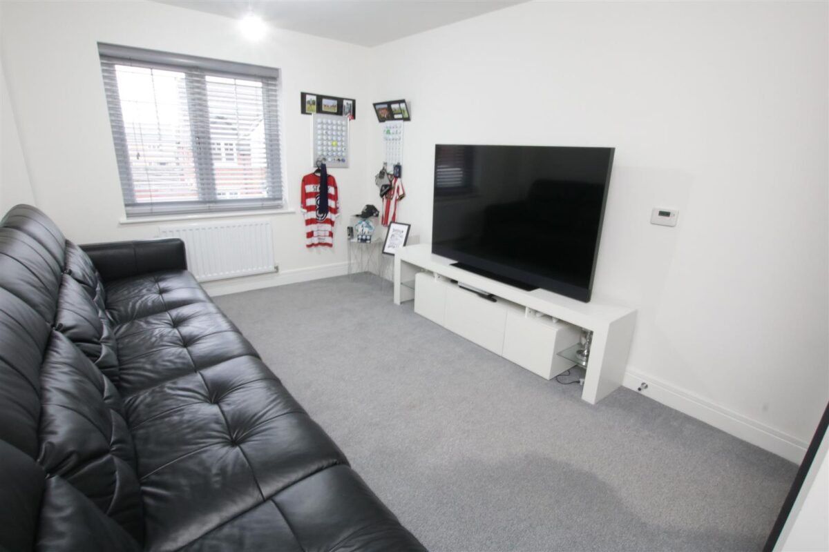 School Lane, Doncaster