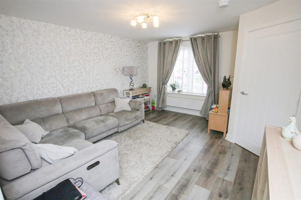 Winder Close, Rossington, Doncaster
