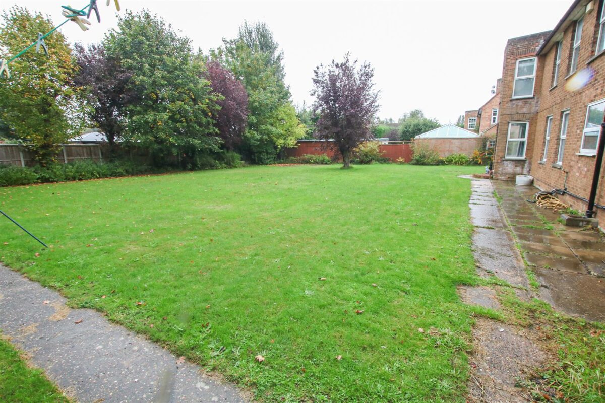 Varsity Close, Lindholme, Doncaster