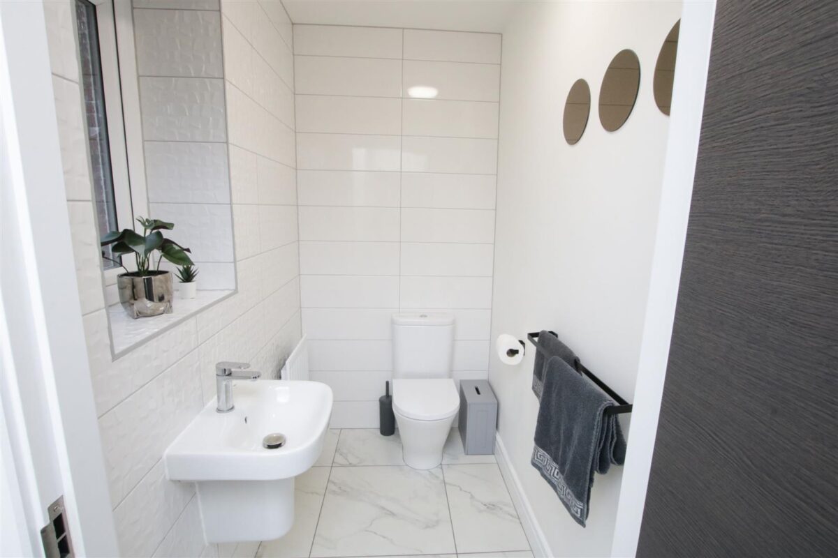 School Lane, Doncaster