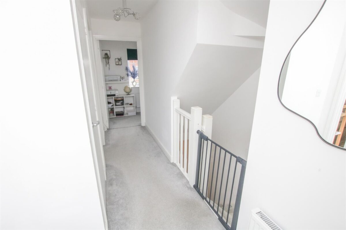 Winder Close, Rossington, Doncaster