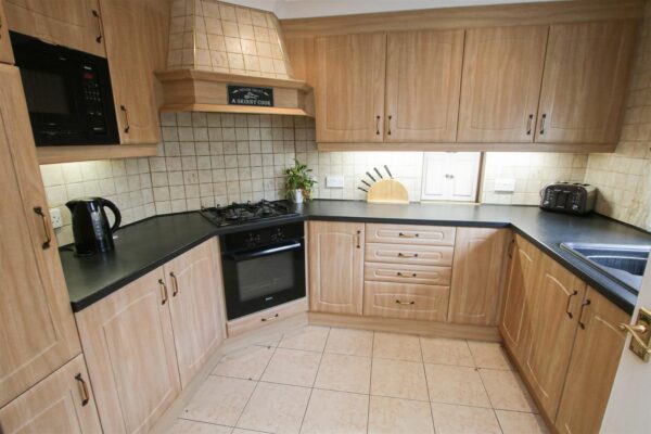 Hallview Road, Rossington, Doncaster