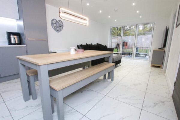 School Lane, Doncaster