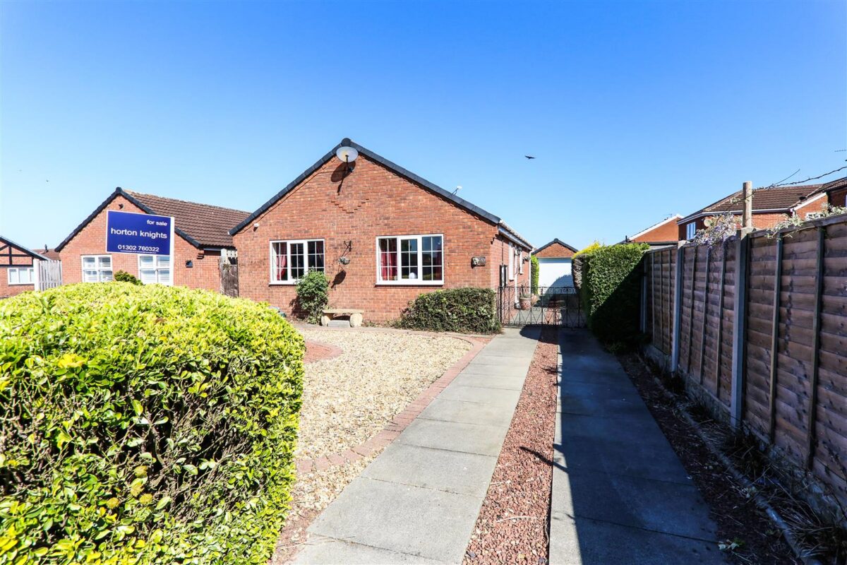 Hallview Road, Rossington, Doncaster
