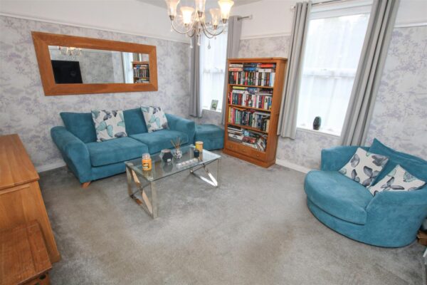 Varsity Close, Lindholme, Doncaster