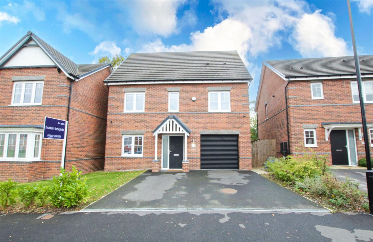 School Lane, Doncaster