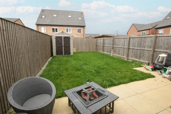 Winder Close, Rossington, Doncaster