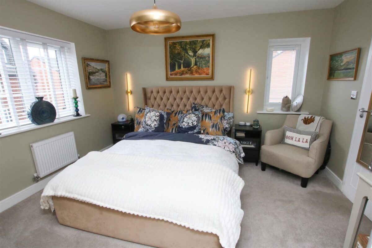 Midford Drive, Wheatley, Doncaster