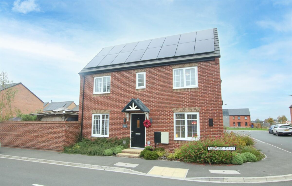 Midford Drive, Wheatley, Doncaster