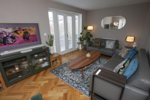 Midford Drive, Wheatley, Doncaster