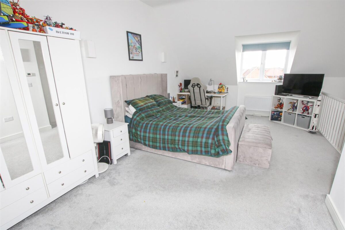 Winder Close, Rossington, Doncaster
