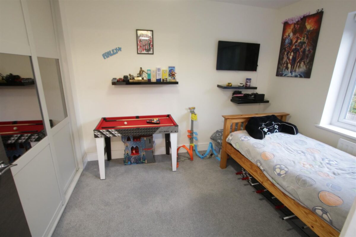 School Lane, Doncaster