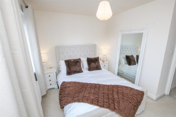 Creek Drive, Woodlands, Doncaster