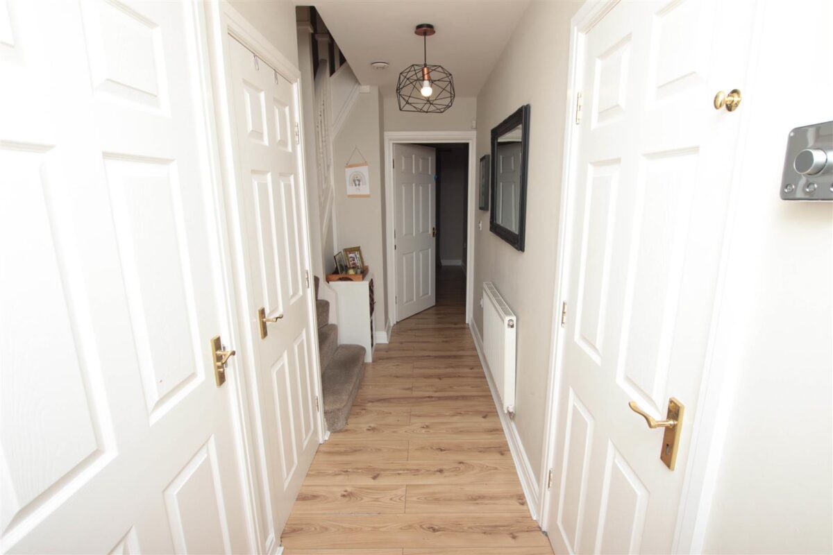 Grassholme Close, Lakeside, Doncaster