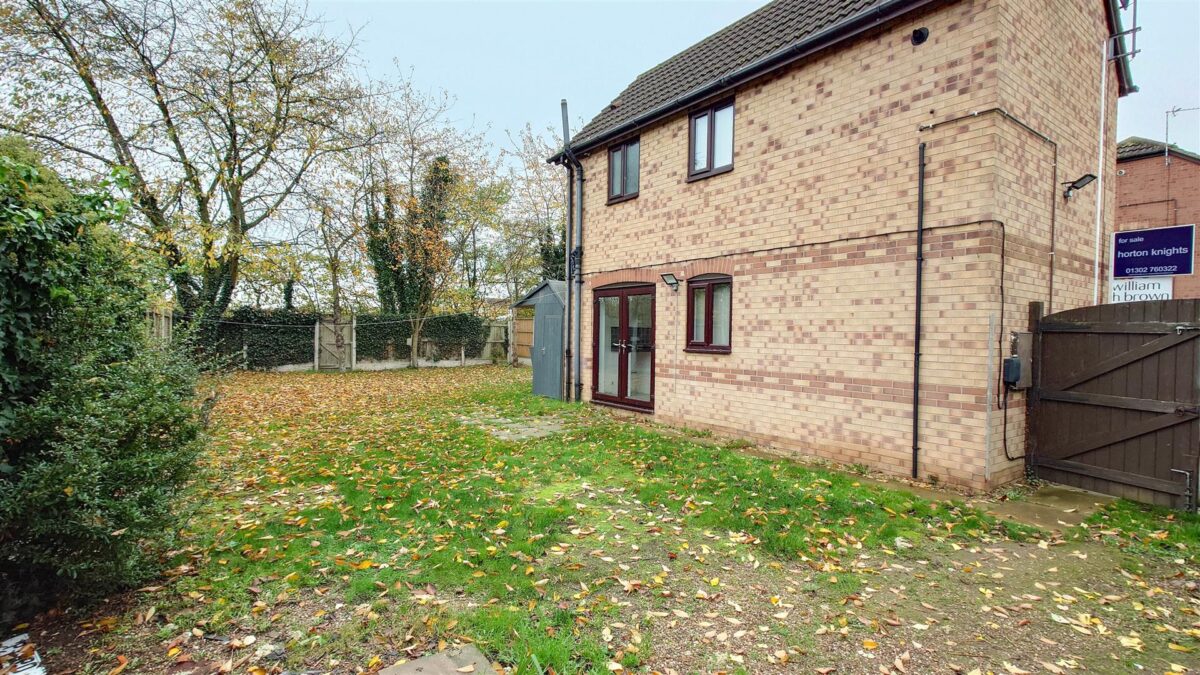Dean Close, Rossington, Doncaster
