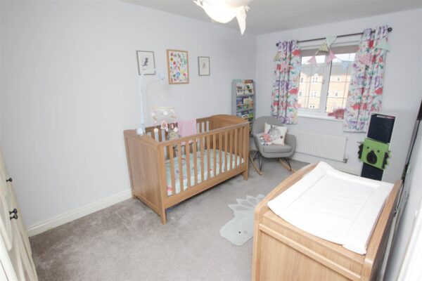 Grassholme Close, Lakeside, Doncaster