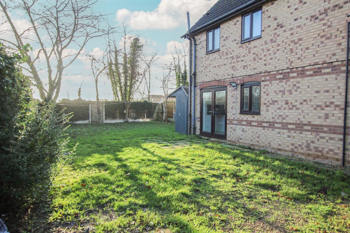 Dean Close, Rossington, Doncaster