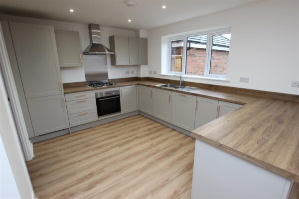 Rose Hill Rise, Bessacarr, Doncaster