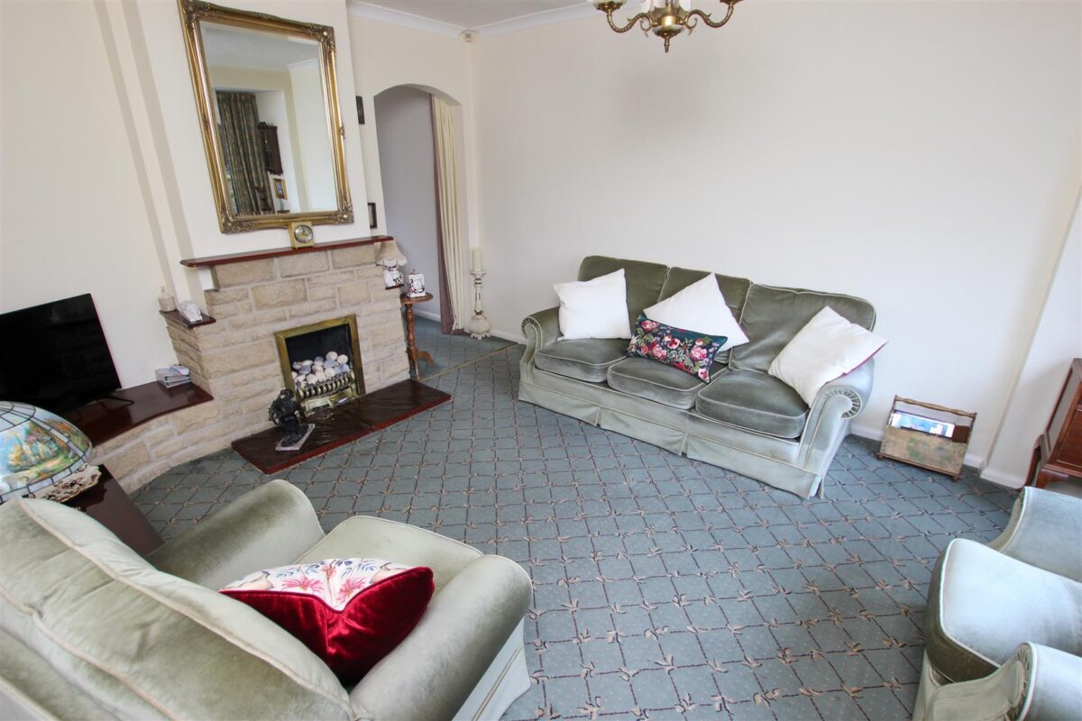 Lonsdale Avenue, Intake, Doncaster