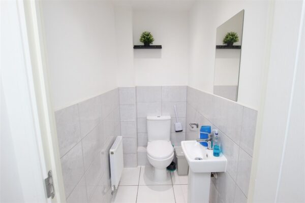 Midford Drive, Doncaster