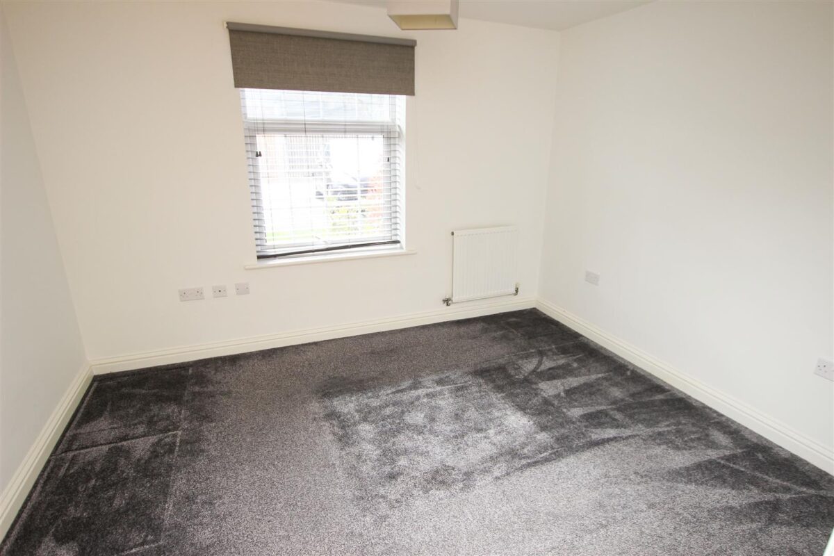 Rosso Close, Doncaster