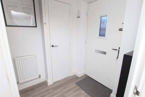 Midford Drive, Doncaster