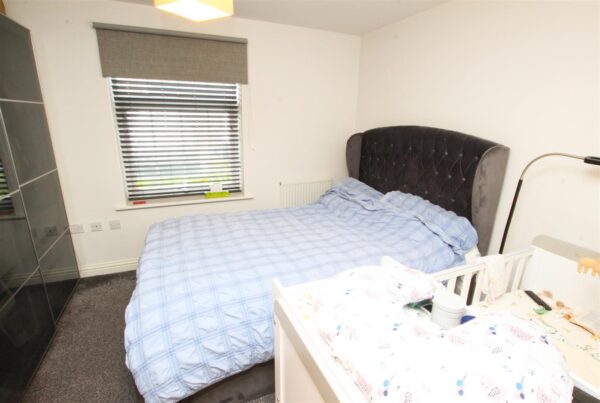 Rosso Close, Doncaster