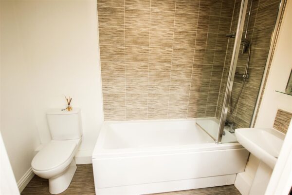 Rosso Close, Doncaster