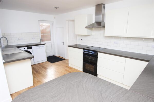 Tenter Balk Lane, Adwick-Le-Street, Doncaster