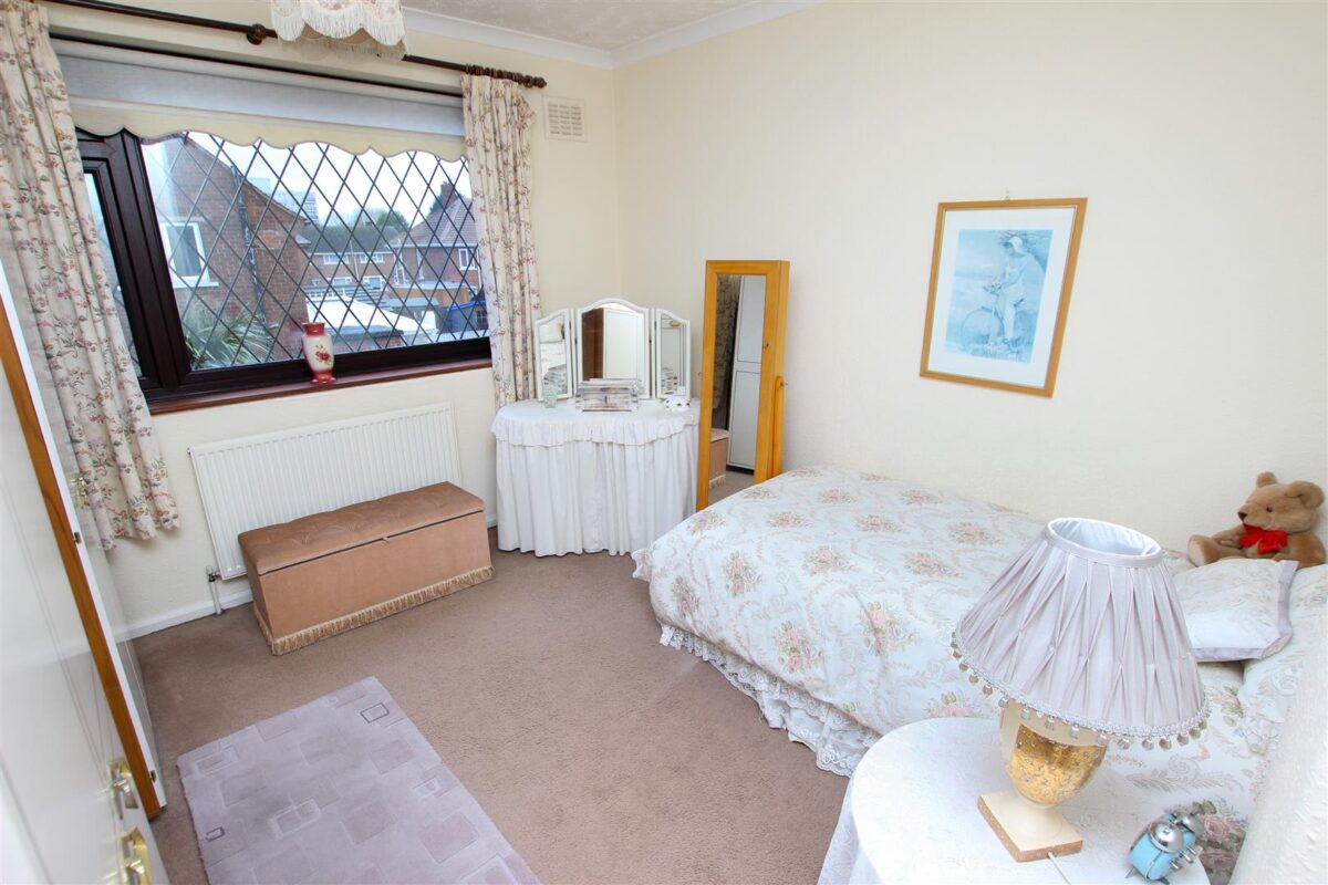 Lonsdale Avenue, Intake, Doncaster