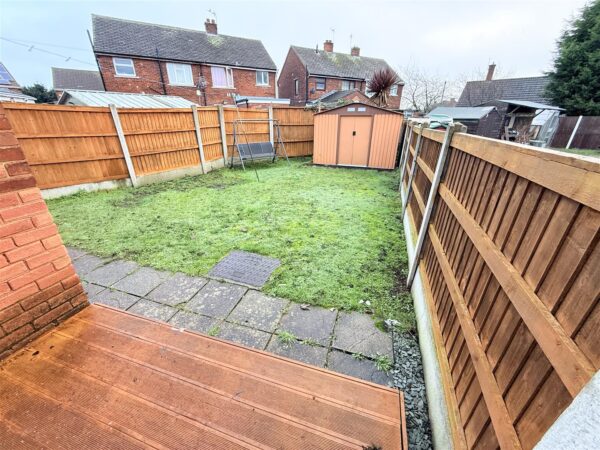 7 Laburnum Drive, Armthorpe