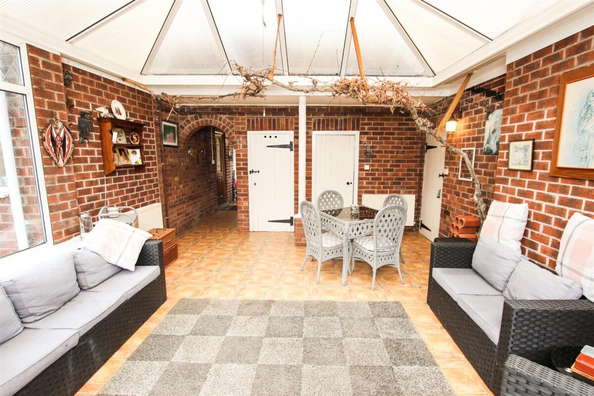 Lindley Road, Finningley, Doncaster