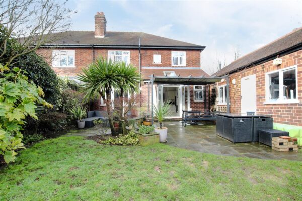 Saxton Avenue, Bessacarr, Doncaster