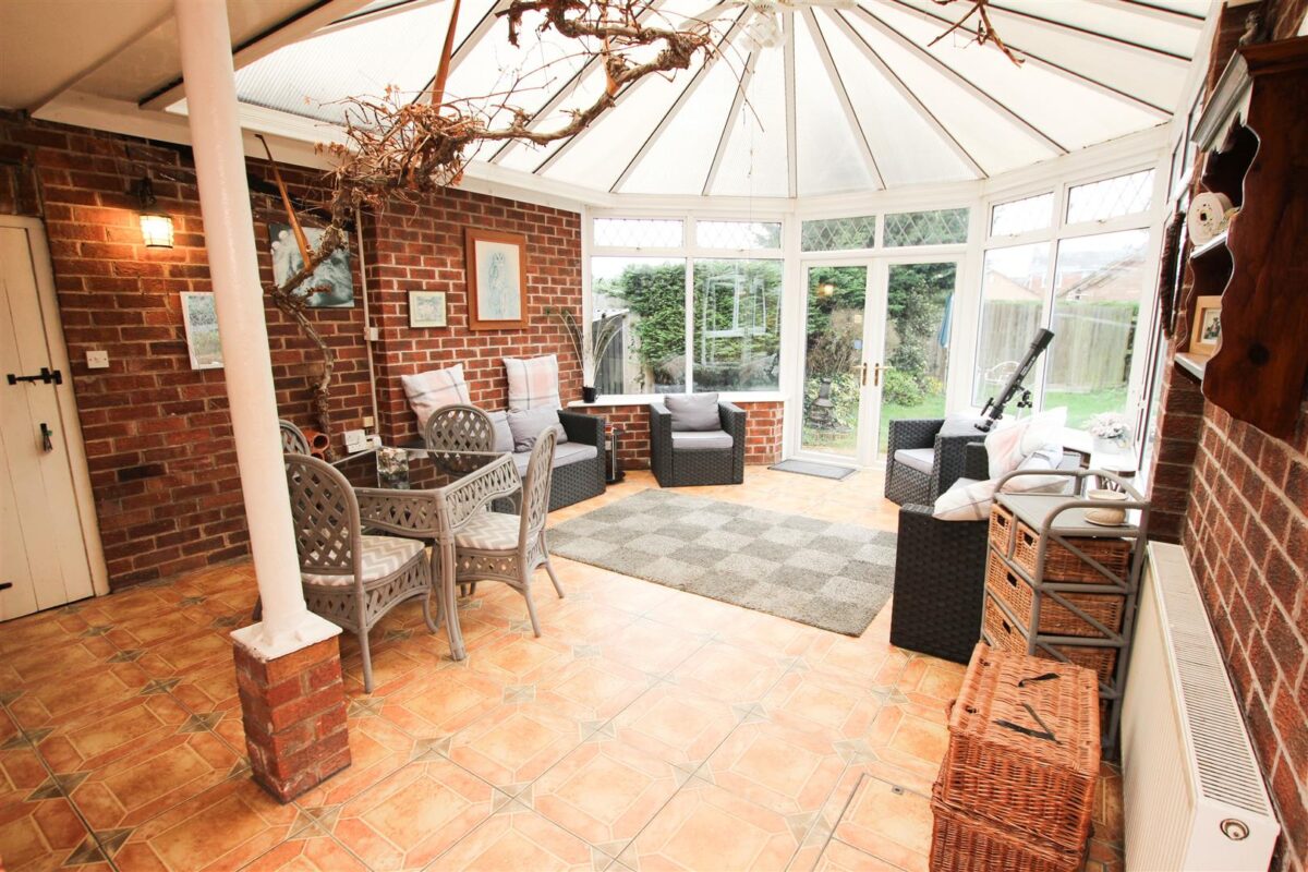 Lindley Road, Finningley, Doncaster