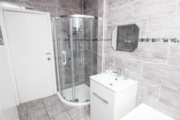 Arksey Lane, Bentley, Doncaster