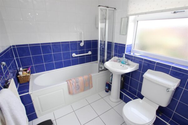 Hampton Road, Town Moor, Doncaster