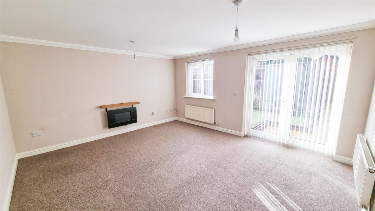 Mulberry Court, Warmsworth