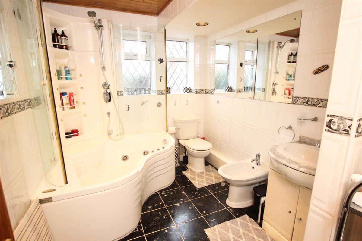 Lindley Road, Finningley, Doncaster