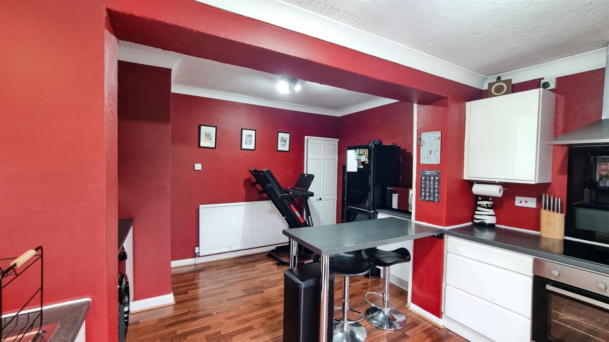 Masefield Road, Wheatley Hills, Doncaster