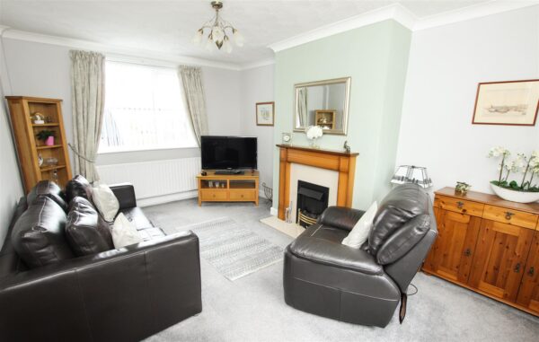 First Avenue, Woodlands, Doncaster