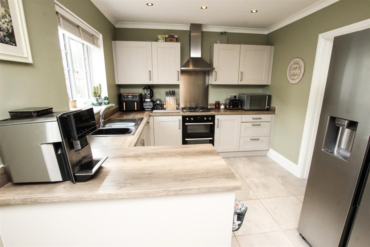 Fillies Avenue, Bessacarr, Doncaster