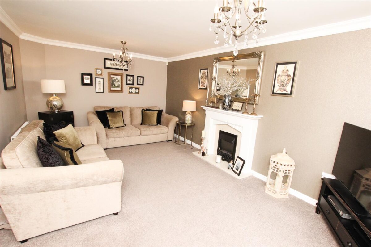 Brander Close, Woodfield Plantation, Doncaster