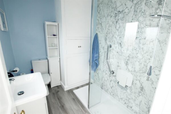 First Avenue, Woodlands, Doncaster