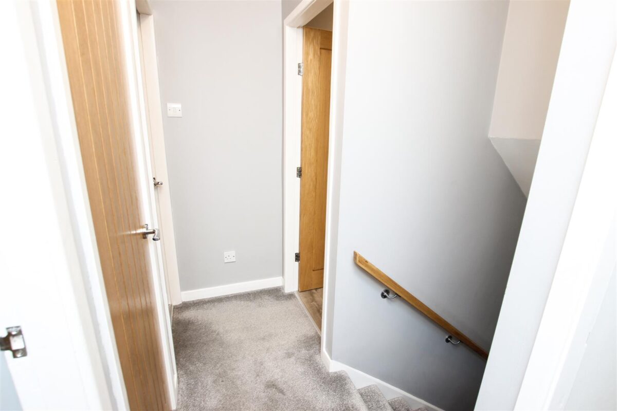 Whiphill Lane, Armthorpe, Doncaster