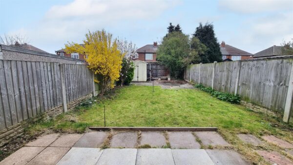 Masefield Road, Wheatley Hills, Doncaster