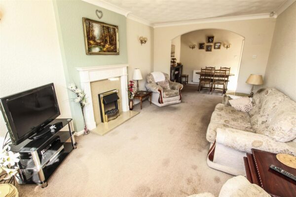 Lyndale Avenue, Doncaster