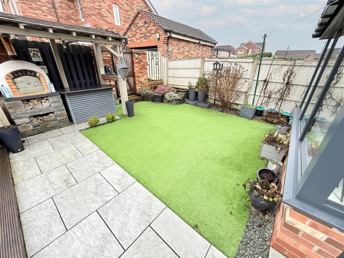 Hayfield Close, Barnby Dun, Doncaster